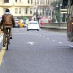 El aviso de la DGT para ciclistas y patinetes eléctricos: habrá nuevos tipos de multas