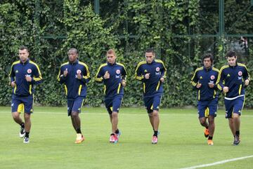 Primer entrenamiento de José Pekeramn con jugadores del FPC