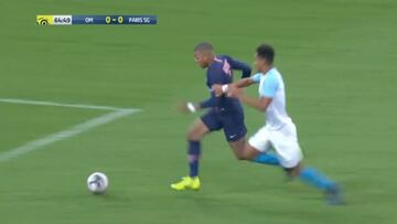 Mbappé hace recordar a Ronaldo con este gol a pura velocidad