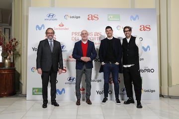 Juan Cantón Director General de Prensa de Prisa Media, Luis de la Fuente seleccionador nacional de fútbol, Albert Luque  y Vicente Jiménez Director del Diario AS.
