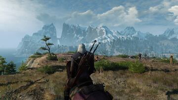 Si tienes The Witcher 3 en PS4 o Xbox, ahora también lo tienes gratis en PC