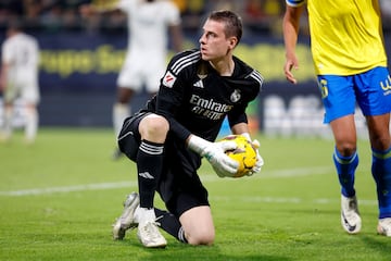 26/11/23 PARTIDO PRIMERA DIVISION 
CADIZ - REAL MADRID 
ANDREY LUNIN 