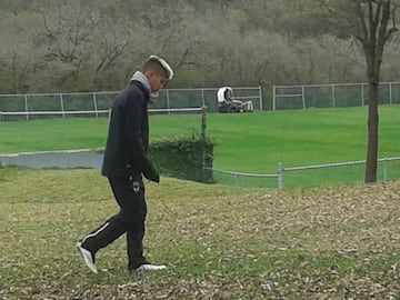 Es el hijo mayor del “Turco”, también llegó a pisar El Barrial en los entrenamientos de Rayados. Tiene 18 años de edad, por lo cual llegaría de 25 al Mundial de 2026.