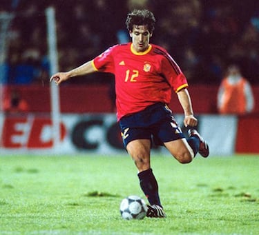 ¿Qué fue de Óscar Téllez, un central de leyenda en el Alavés?