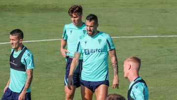 29/09/21 ENTRENAMIENTO DEL CADIZ 
 ALVARO NEGREDO