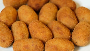 Los chefs españoles coinciden: “Las mejores croquetas no se hacen con leche, sino con caldo y mantequilla”