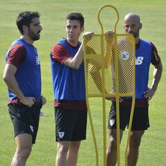 Susaeta ante el podio del Athletic