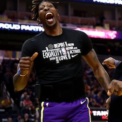 LeBron James se pone serio: "Seguid hablando así de mi equipo..."