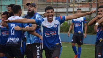 En Brasil hay un equipo que se llama Cruz Azul... Perdió la final