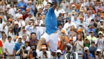 Novak Djokovic celebra por todo lo alto su 28&ordm; t&iacute;tulo en un Masters 1.000.