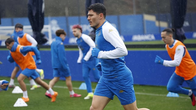 El posible once del Depor en Almería: vuelve Loureiro y viaja Noé