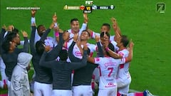 Vegas sorprendió con este gol de tiro libre en México