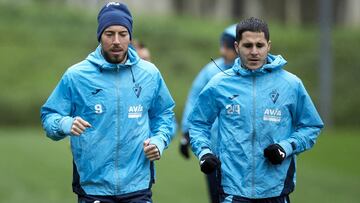 Tejero, en un entrenamiento del Eibar.