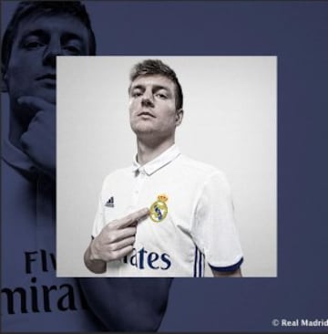 El volante colombiano James Rodríguez es imagen del Real Madrid y Adidas en la presentación su nueva indumentaria para la temporada 2015-2016.