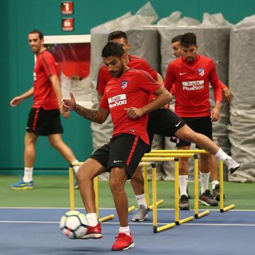 Los colchoneros entrenaron en la Universidad Iberoamericana previo al duelo que sostendrán ante los Diablos en el Estadio Nemesio Diez este martes.