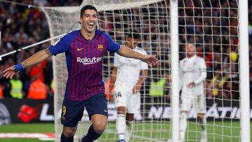 Suárez celebra uno de sus goles ante el Real Madrid.