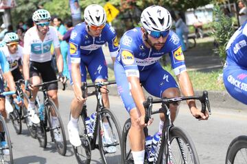 Fernando Gaviria no falló con el favoritismo y gana la primera etapa de la Carrera Oro y Paz 2.1.