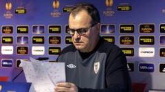 Marcelo Bielsa en rueda de prensa