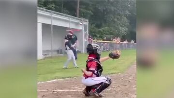 Un niño golpea violentamente sin querer a su entrenador y la reacción de este es ejemplar