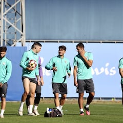 El Sanluqueño de Cala y Coke, otra china en el zapato del Málaga