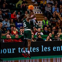 El Unicaja impone su autoridad también en la Champions