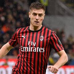 Simeone sigue buscando su 9: Cavani, Rodrigo, Piatek, Belotti...