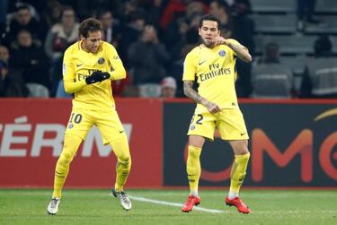 Neymar goal helps PSG extend Ligue 1 lead to 11 points