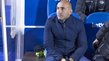 Abelardo, entrenador del Alavés.