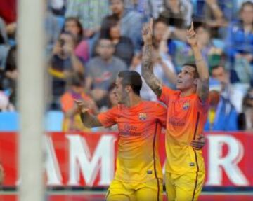 El canterano Christian Tello festeja su doblete ante el Zaragoza.