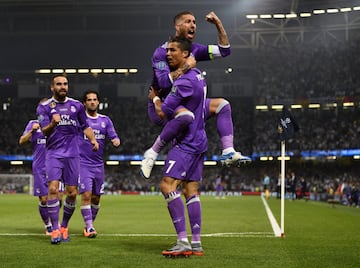 0-1. Cristiano celebró el primer gol.