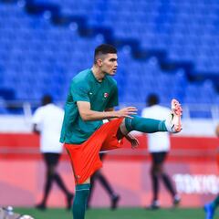 Johan Vásquez continúa sin debutar con el Genoa