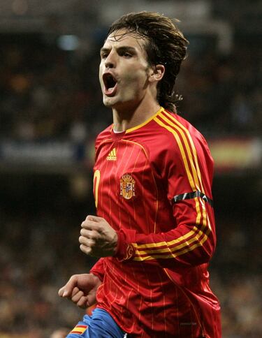 Fernando Morientes siempre fue un seguro de gol para la Selección. Hasta su último encuentro en 2007, disputó 47 partidos y anotó 27 goles. Participó en dos Mundiales (Francia '98 y Corea y Japón '02) y una Eurocopa (Portugal '04).