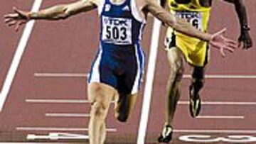 OTRO TÍTULO. Kederis, que hace un año fue campeón olímpico en 200, ganó también el título Mundial (AP)