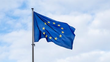 Líder: Presidenta Ursula von der Leyen | Ministro de Finanzas: Valdis Dombrovskis | Ministro de Defensa: Kaja Kallas | Presidente del Banco Central: Christine Lagarde.