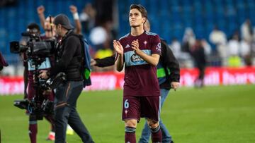 Denis Suárez sufre un esguince de tobillo durante el entreno