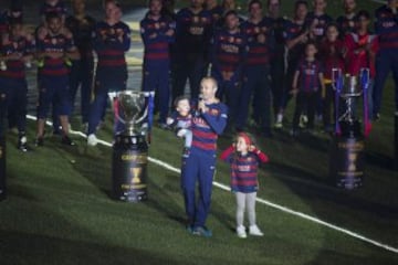 El Barcelona campeón de la Liga BBVA y Copa del Rey. Andrés Iniesta.