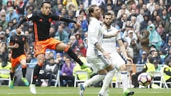 Real Madrid sufre para vencer al Valencia de Fabián Orellana