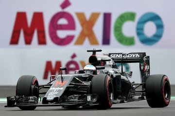 Todos los coches de Fernando Alonso en la F1