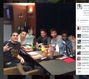 Messi cenó con Cesc, Piqué, Pinto y Song tras el partido