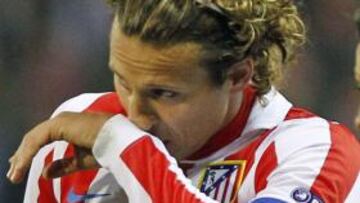 Forlán, suplente en Málaga