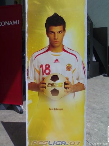 ¿Qué hace Cesc Fabregas a 100 metros del Bernabéu?