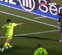 El Granada reclamó con 0-1 un penalti de Bartra a Foulquier