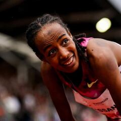 Sifan Hassan, ante la mayor locura jamás vista en el atletismo olímpico
