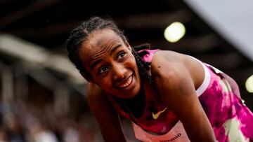 Sifan Hassan, ante la mayor locura jamás vista en el atletismo olímpico