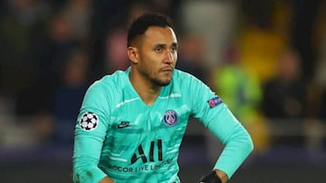 Luego de que se diera a conocer que el portero del PSG, Keylor Navas, decidió irse a Costa Rica en medio de la pandemia, Alain Roche, ex del equipo parisino lo críticó.