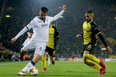 En Bérgamo dio un salto de calidad, aportando llegada al área y mucho sacrificio en el centro del campo. Fue uno de los mediocampistas que mejor encarnó la intensidad del Atalanta. En la temporada 17/18 Cristante disputó 47 encuentros, marcando 12 goles partiendo desde la posición del medio centro. Este gran rendimiento llevo al Atalanta a hacerse definitivamente con sus servicios. 