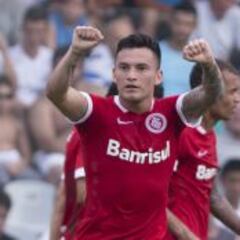 Völler: "Queremos a Aránguiz y buscamos un acuerdo con Inter"