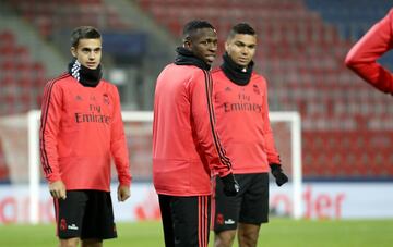 Reguilón, Vinicius y Casemiro.