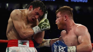 El p&uacute;gil tapat&iacute;o no se guard&oacute; nada al ver que Julito abandonaba el ring en el quinto round tras quejarse de no poder respirar. Canelo dej&oacute; la cr&iacute;tica en Twitter.