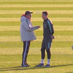 ¿Hubo tensión? La charla entre Sarri y Cristiano de la que toda Italia habla...